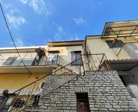 2 LOCALI A BOSCOTRECASE