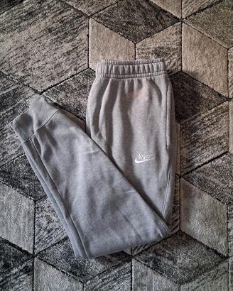 Pantaloni Nike Grigi