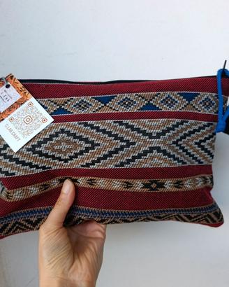 Pochette artigianale