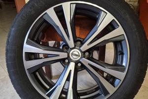 Ruota completa originale Nissan 18" Cerchio in leg