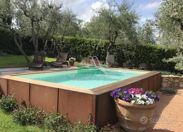 Villa di 250 m² con più di 5 locali a Ravenna