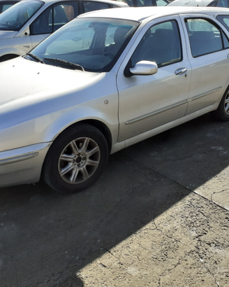 LANCIA LIBRA sw 2.4 TD 00 RICAMBI