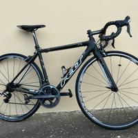 Bici da corsa full Carbon Felt F1