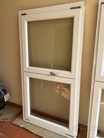 Finestra in pvc marca Drutex