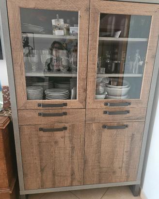 Credenza