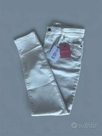 Pantaloni skinny donna colore panna di Naf Naf