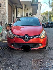 Renault clio 1.5 2013