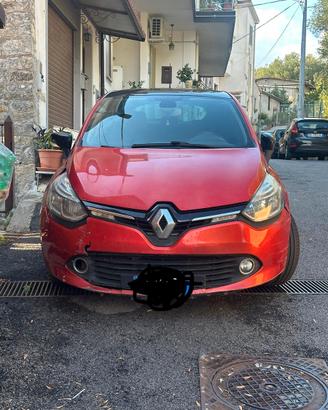 Renault clio 1.5 2013