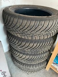 Gomme invernali - termiche hankook 185 60 R 15