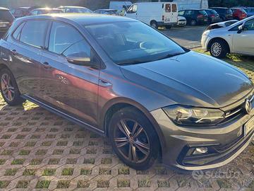 VW POLO versione Highline 2020