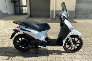 Piaggio liberty 125
