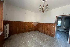 CASA DI CORTE A VEROLANUOVA