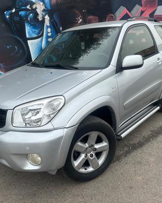 TOYOTA RAV4 3PORTE 4x4/IMP.GPL 2024