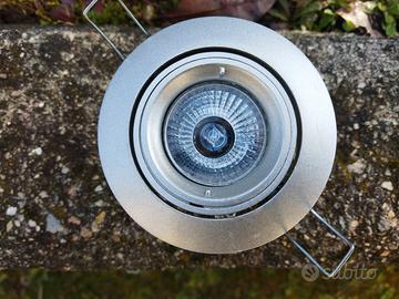 Cinque Porta Faretti da Incasso Orientabili