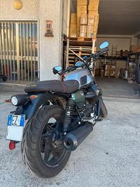 Moto Guzzi V7 IV Centenario, depotenziata A2.