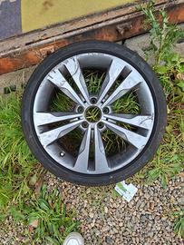 Cerchi Mercedes 18" Gommati