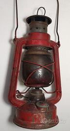 Lanterna a cherosene vintage da collezione Feuerha