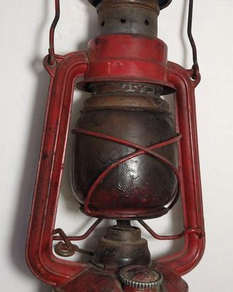 Lanterna a cherosene vintage da collezione Feuerha