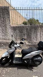 SCOOTER YAMAHA