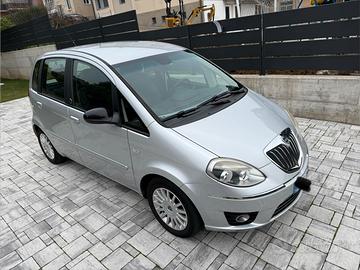 Lancia musa 1.4 gpl 77cv neopatentati