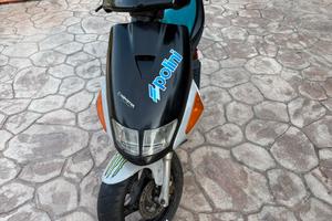 Aprilia sr