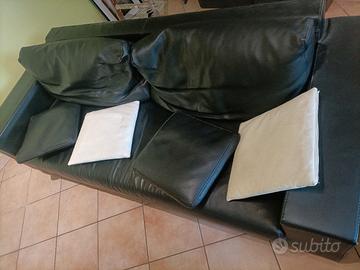 Divano in pelle 