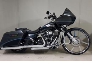 Harley Davidson Road Glide CVO 110th ANN n 418\900
