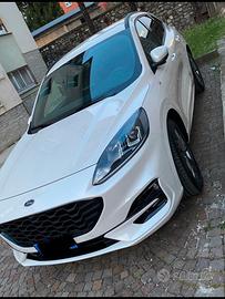 FORD KUGA full-Hybrid st-line