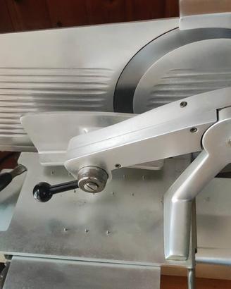 affettatrice professionale 