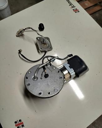 pompa benzina Honda Cb 1000 r