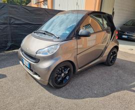 Smart ForTwo 1000 52 kW MHD cabrio pure motore nuo
