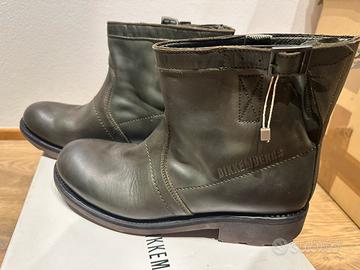 Stivaletto in pelle Bikkembergs