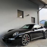 Porsche 911 Coupe 3.8 Carrera S