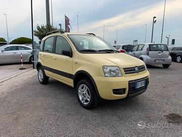 FIAT Panda 1.3 MJT 16V 4x4 Climbing