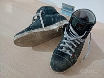 Scarpe sneakers moto con protezioni TCX