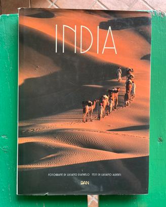 India - libri