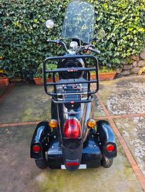 scooter elettrico tre ruote Veleco