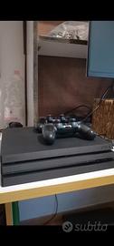 Ps4 PRO 1Tb + 2 controller + GtaV,MetroExod e AC