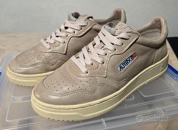 Autry Sneakers Medalist Low beige-grigio donna 40
