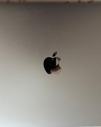 Macbook pro 13”