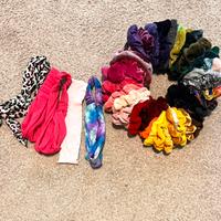 60 Scrunchies
