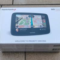 Tomtom go 520 con attacco anche per moto