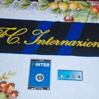 Gadget Inter: 1 sciarpa + 5 spille