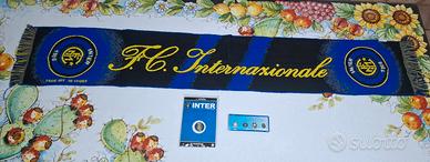 Gadget Inter: 1 sciarpa + 5 spille