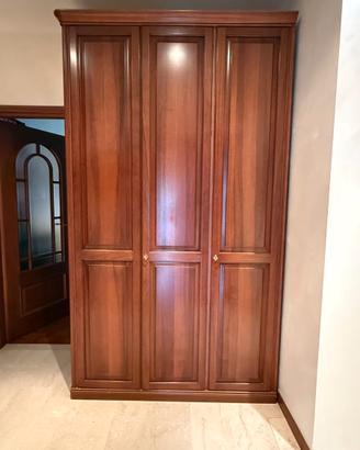 Armadio 3 ante in legno – stile classico