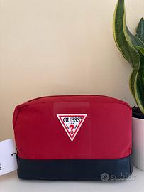 Beauty-case Guess
