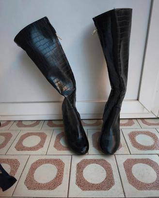 stivale alto stampa coccodrillo 