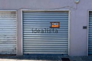 Ampio box auto magazzino in Via Scilla