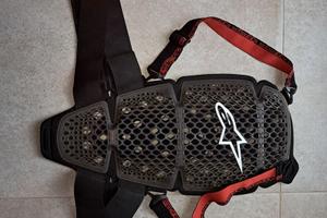 PROTEZIONE SCHIENA PER MOTO