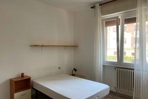 Stanza singola a Ferrara